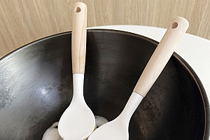 带铲头家用实木洗锅刷不沾油不脏手厨房用具刷锅洗锅刷子刷锅神器