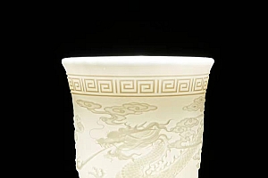 高档德化白瓷浮雕龙凤杯主人杯陶瓷功夫茶碗大号茶盏家用大容量